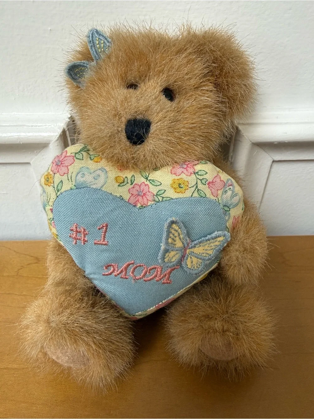 Boyds Bears Brown Plush #1 Mom Heart Pillow Bear